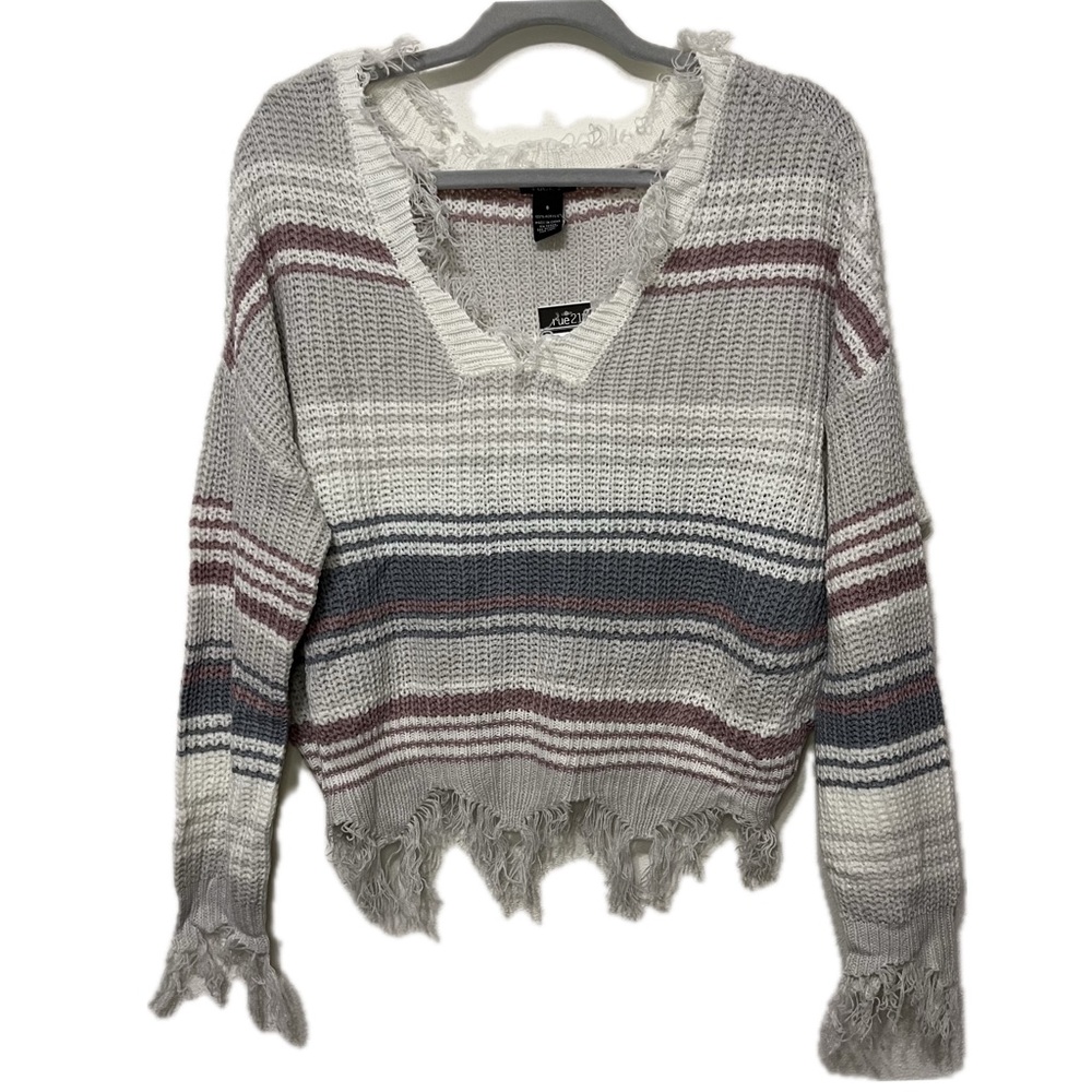 Women’s Sweater NWT Distressed Knit Frayed Edges Striped Size Small